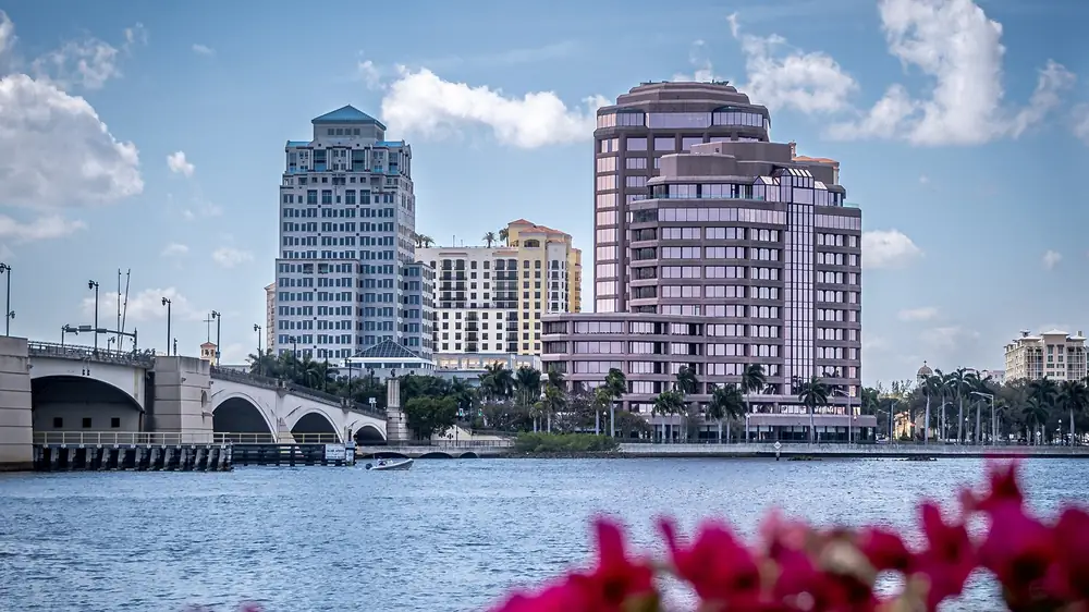 Culinary Delights Near West Palm BnBs: Exploring the Food Scene in West Palm Beach, Florida